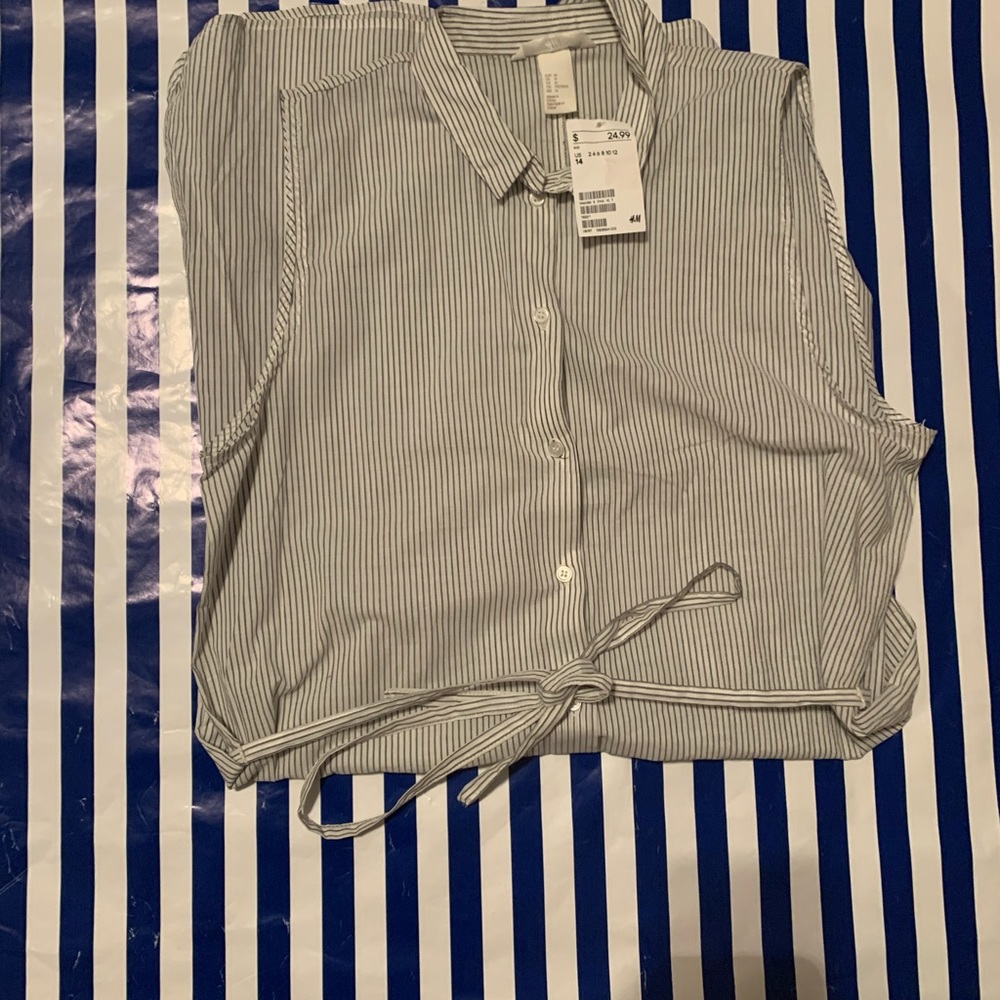 NWT H&M Gray & White Dress